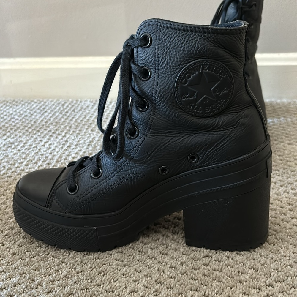 Converse Chuck 70 De Luxe Heel Leather size 8